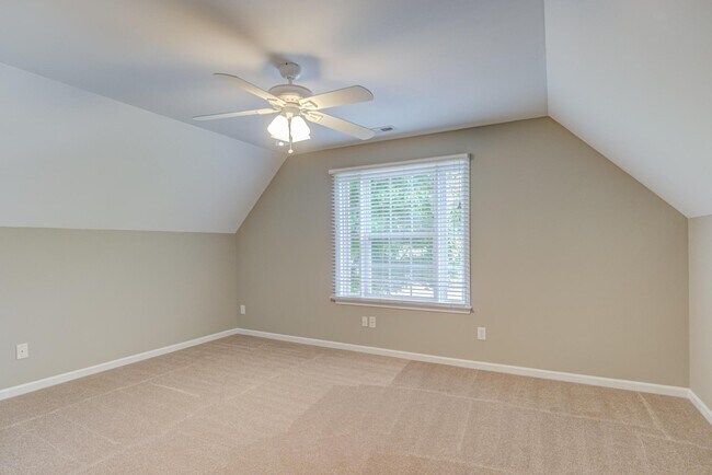 Building Photo - 1007 Brickstone Dr