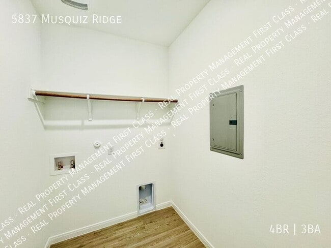 Building Photo - 5837 Musquiz Rdg