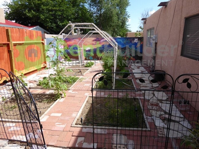 Building Photo - SCHEDULE YOUR SHOWING TODAY