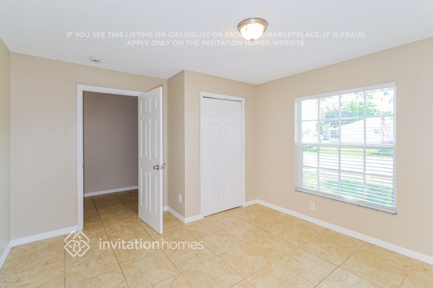 Building Photo - 989 Bimini Ave