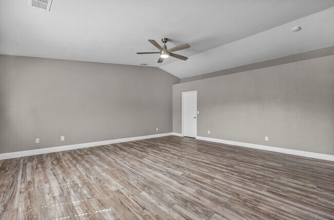 Building Photo - 17391 Crystal Canyon Blvd