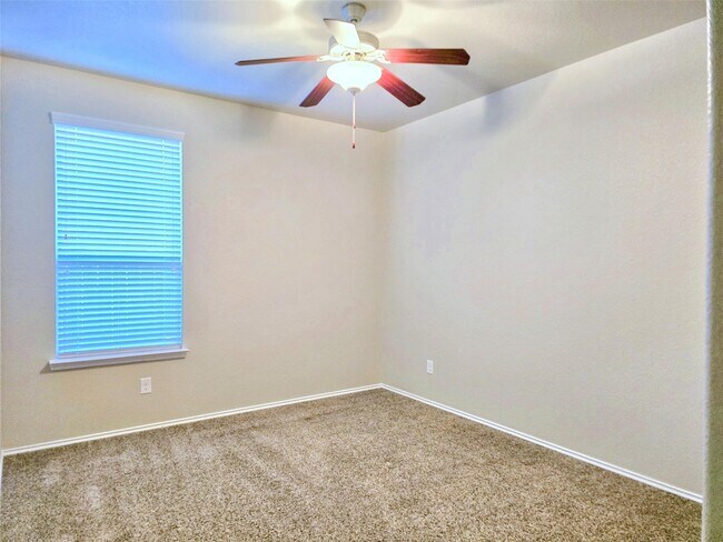 Building Photo - 23619 Balzano Ct
