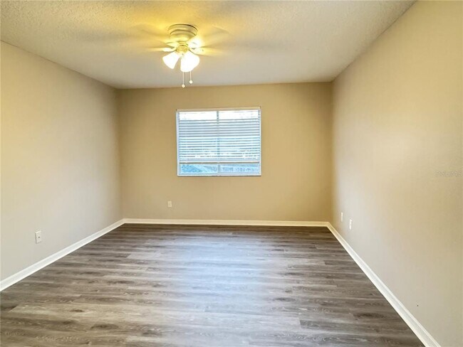 Building Photo - 14938 Deer Meadow Dr