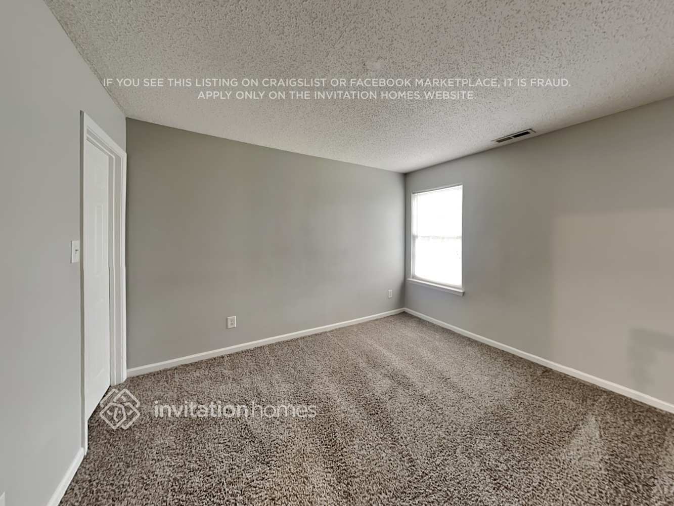 Building Photo - 10729 Glenluce Ave