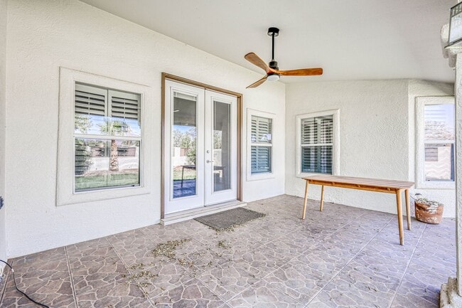 Building Photo - 5948 Anapaula Dr