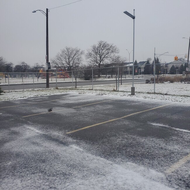 Building Photo - 3408 Rosa Parks Blvd