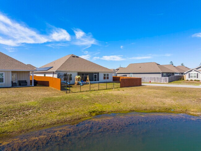 Building Photo - 317 Highbrook Rd