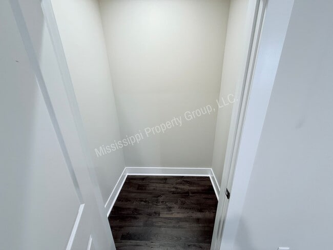 Building Photo - 3BD/3BA New Construction!