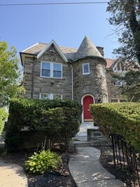 Building Photo - 1651 W Grange Ave