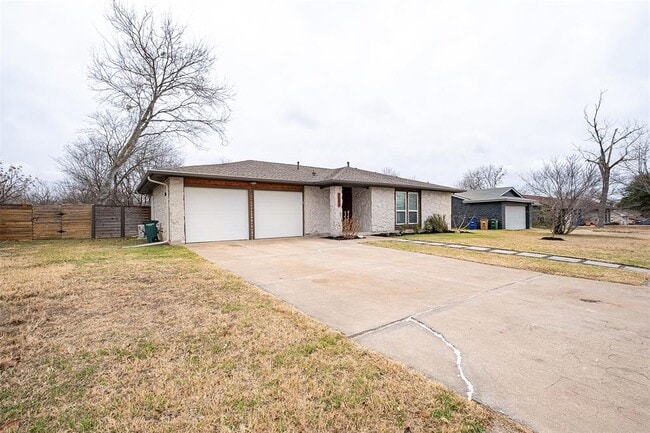 Building Photo - 7009 Millrace Dr