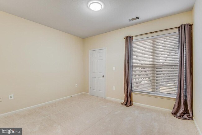 Building Photo - 5124 Brittney Elyse Cir