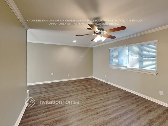 Building Photo - 2815 Norwood Ln