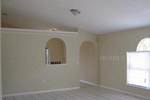 Building Photo - AWESOME 3/2 Home in East Orlando