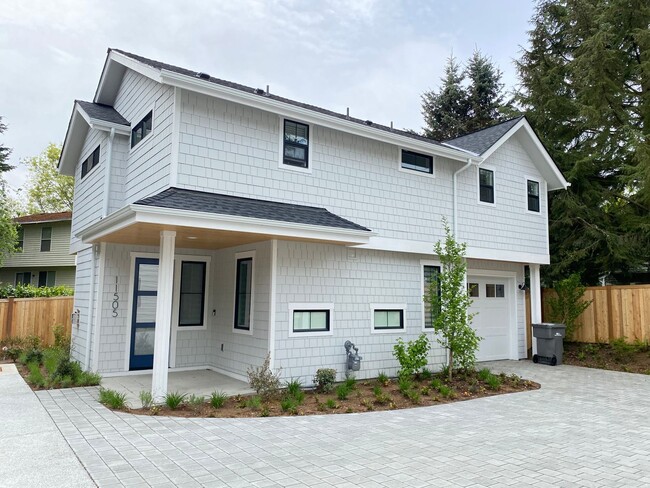 Primary Photo - Great Home for rent