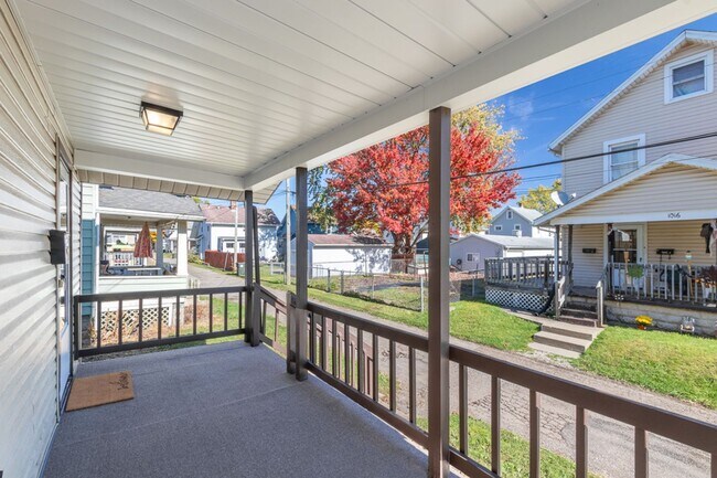 Building Photo - 1017 Mosley Ct SW