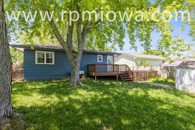 Building Photo - WONDERFUL RANCH HOME!! 2 Bed, 1 Bath Home in Ankeny