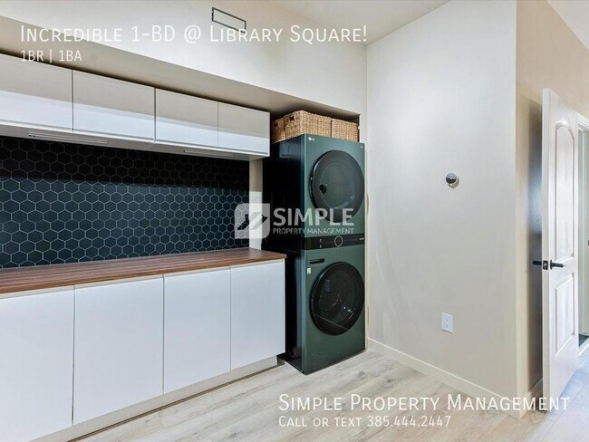 Building Photo - Incredible 1-BD @ Library Square!