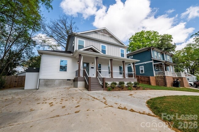 Building Photo - 1516 Princess Pl