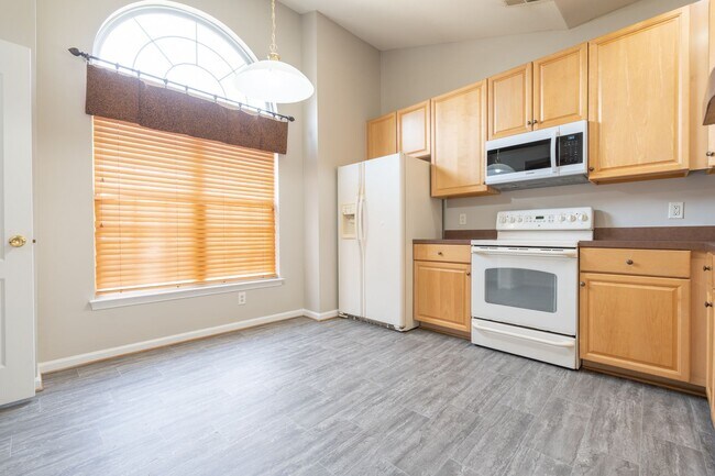 Building Photo - 4022 Holston Ct