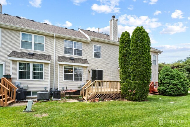Building Photo - 26 Allison Ct