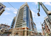 Building Photo - 1001 NW Lovejoy St
