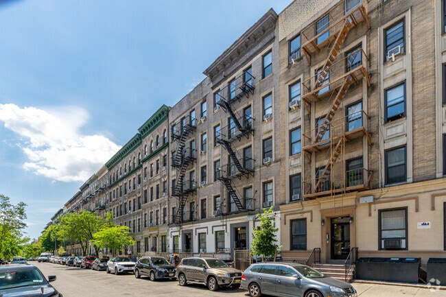Building Photo - 142-144 W 109th St