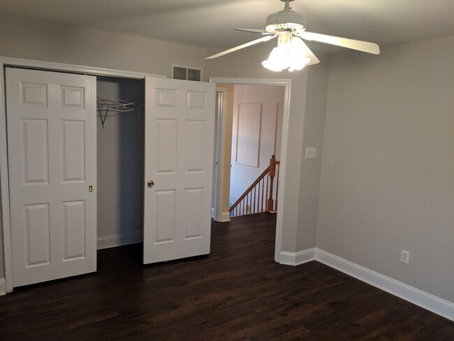Building Photo - Elegant 5-Bedroom Colonial with Canal View...