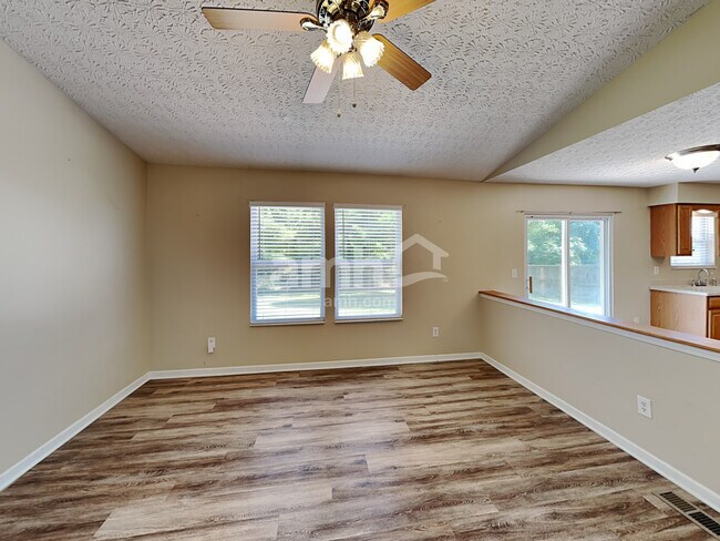 Building Photo - 5676 Canal Bridge Dr