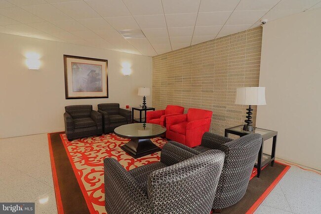 Building Photo - 7505 Democracy Blvd