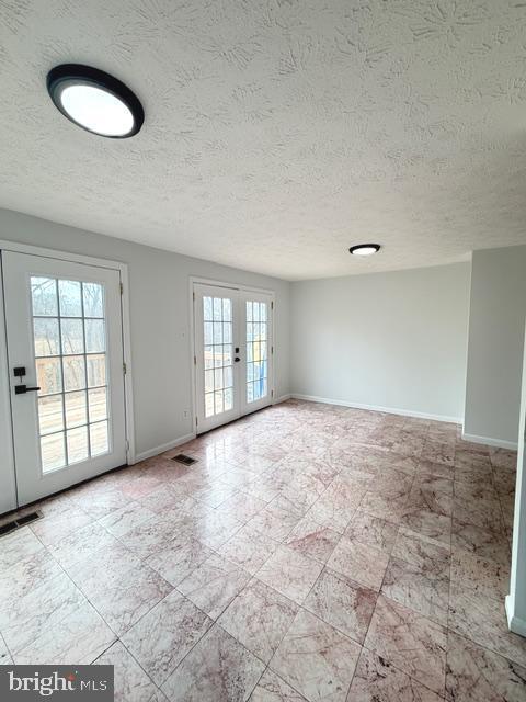 Building Photo - 6131 Gardenia Ct