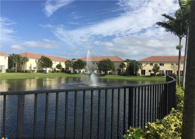 Building Photo - 3222 NW 31st Terrace