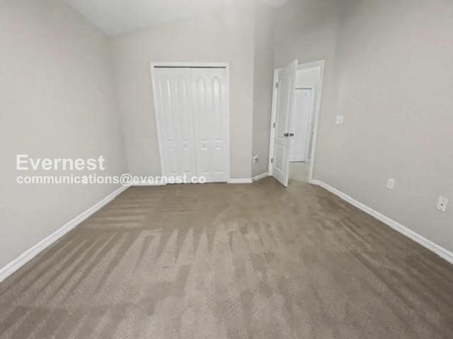 Building Photo - 7001 Interbay Blvd