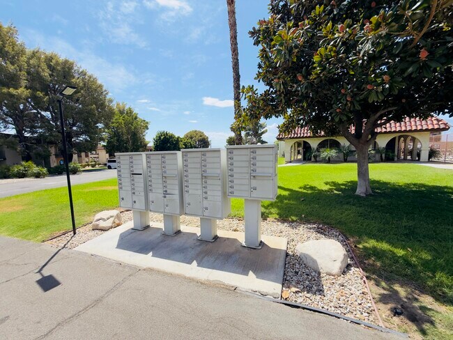 Building Photo - 9641 Spyglass Ave
