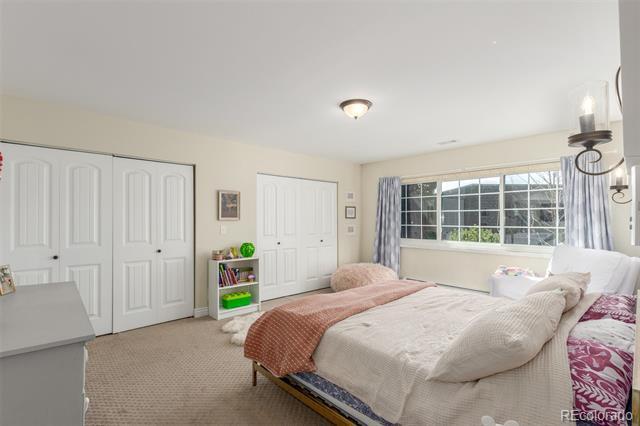 Building Photo - 3577 S Hillcrest Dr