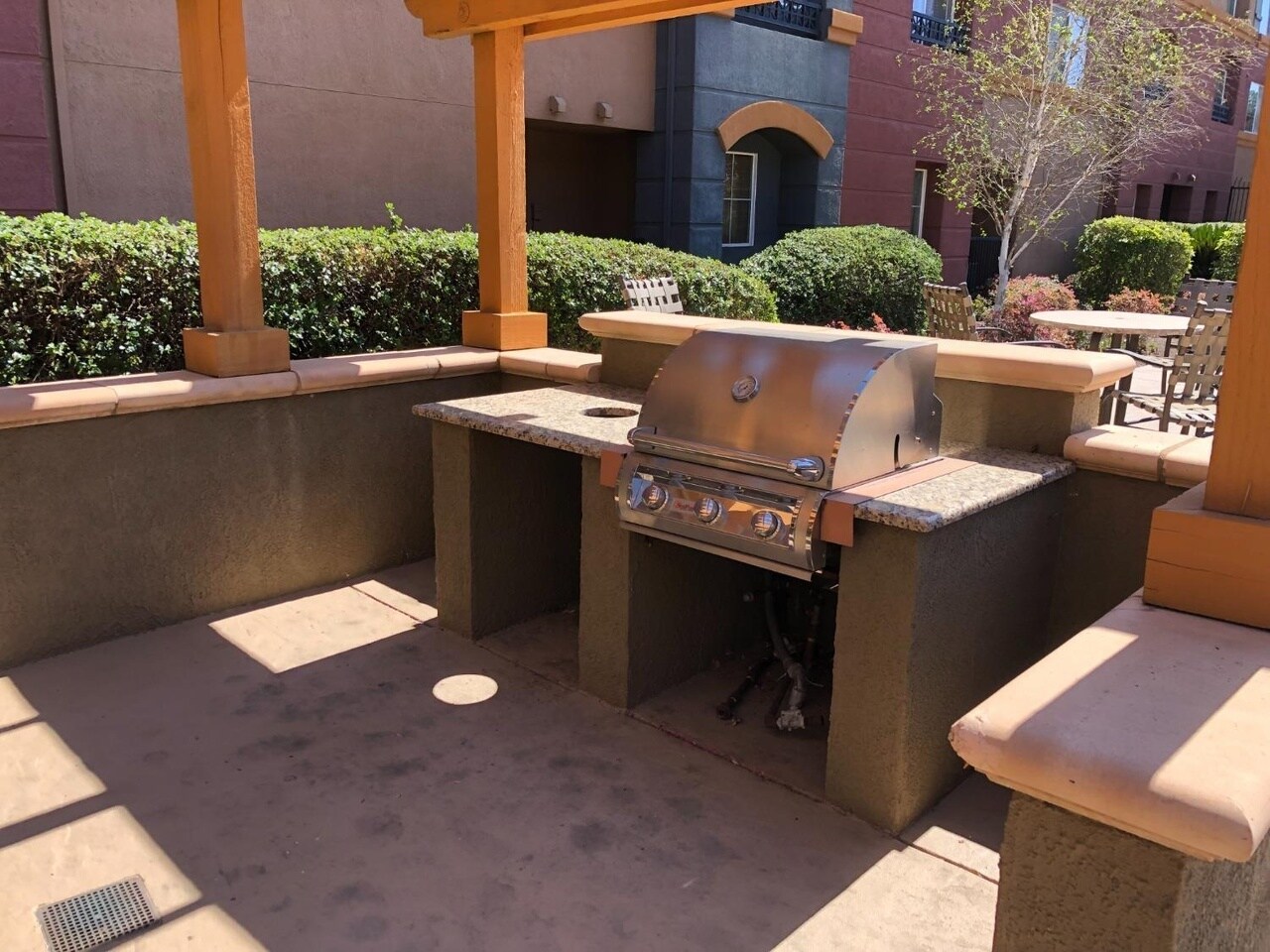 Outside Community Grill - 2001 Club Center Dr