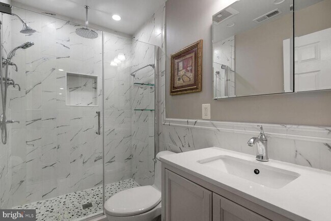 Building Photo - 1311 Capulet Ct