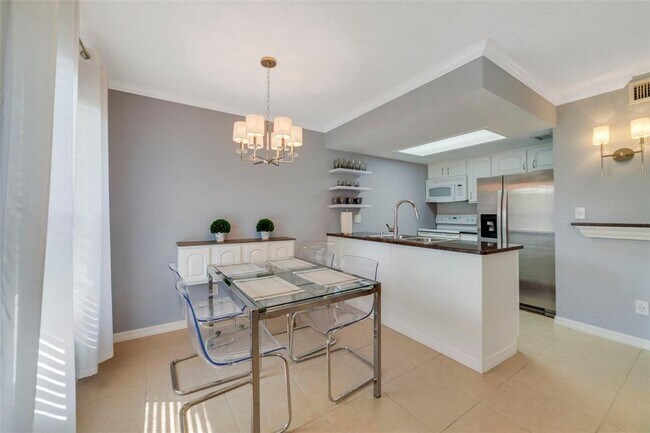 Building Photo - 108 Lacosta Ln