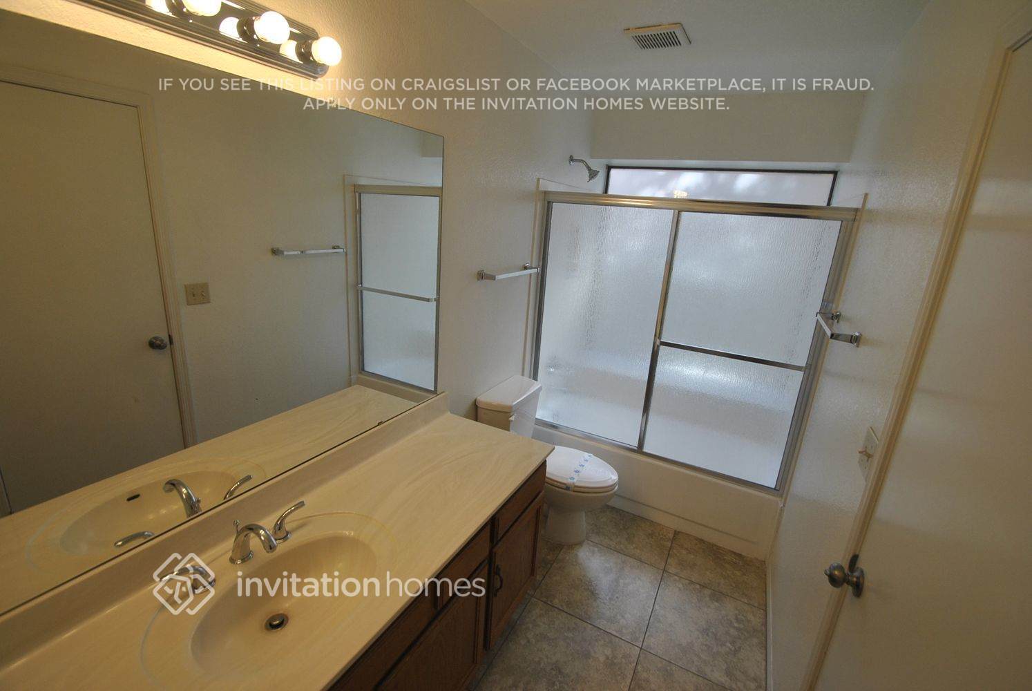 Building Photo - 8833 W Windsor Ave