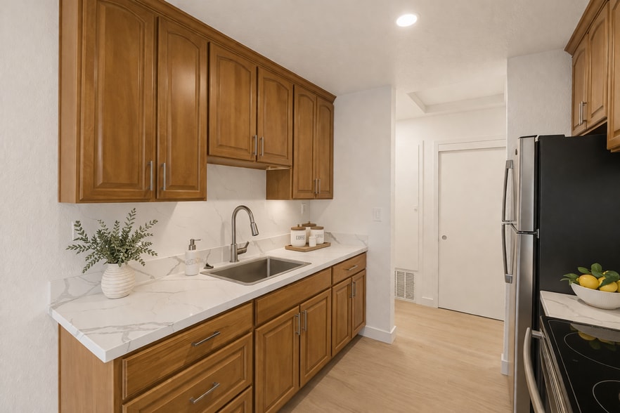 Building Photo - 1731 Ross Cir