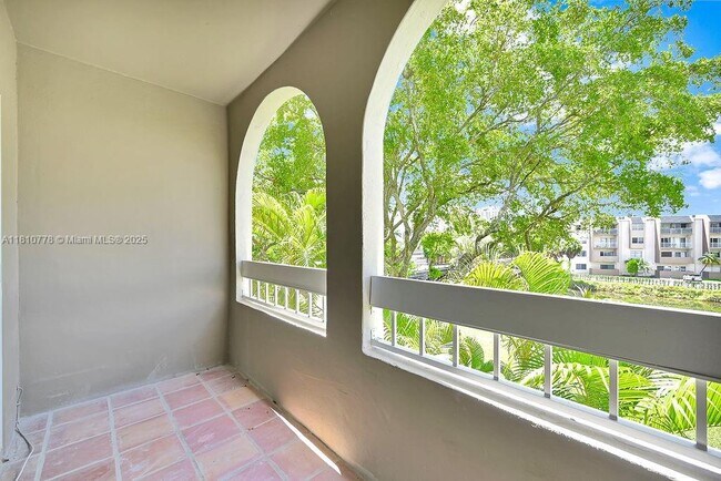 Building Photo - 7720 Camino Real