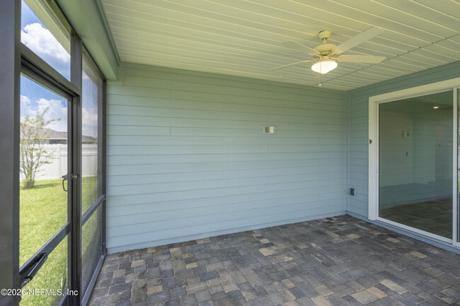 Building Photo - 260 Oaklawn Ct