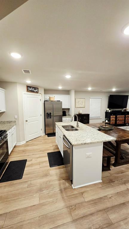 Building Photo - 112 Kohn Dr