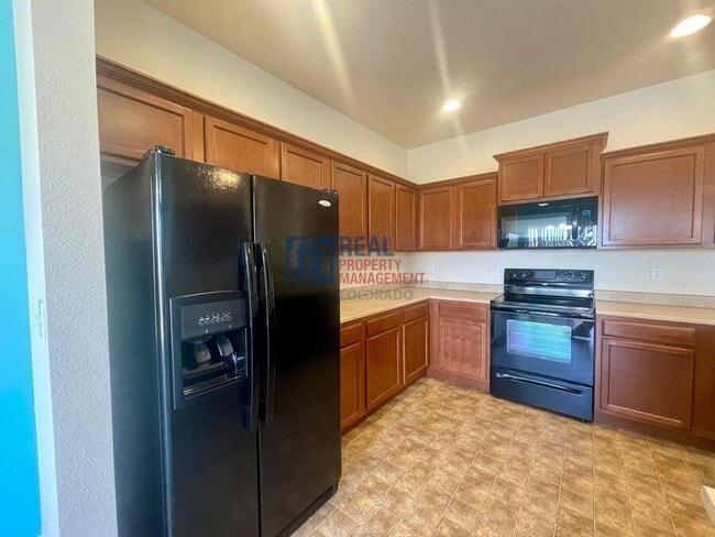 Building Photo - 5661 Saint Patrick View