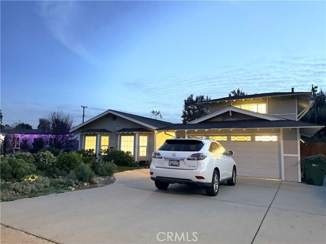 Building Photo - 2734 Grove