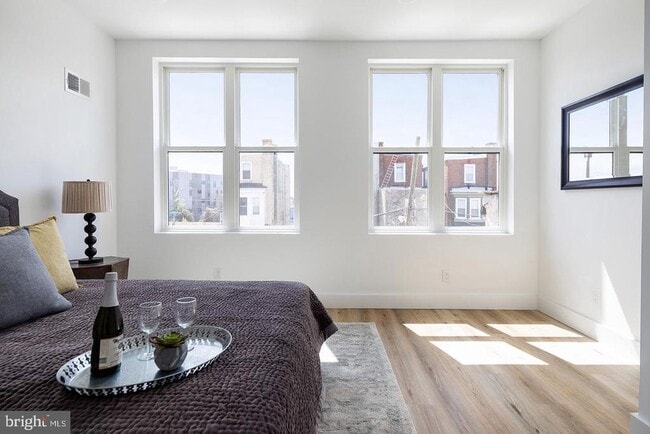 Building Photo - 3108 Clifford St