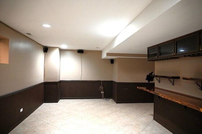 Building Photo - 1254 Chicory Ln