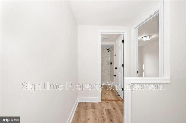 Building Photo - 138 E South St