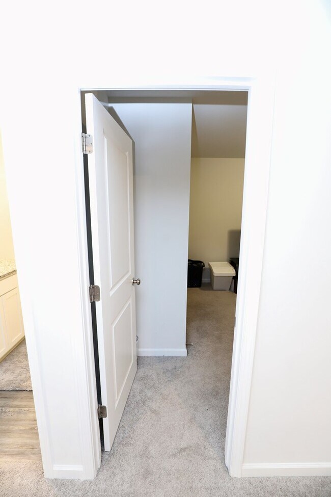 Building Photo - 525 Kittiwake Ln