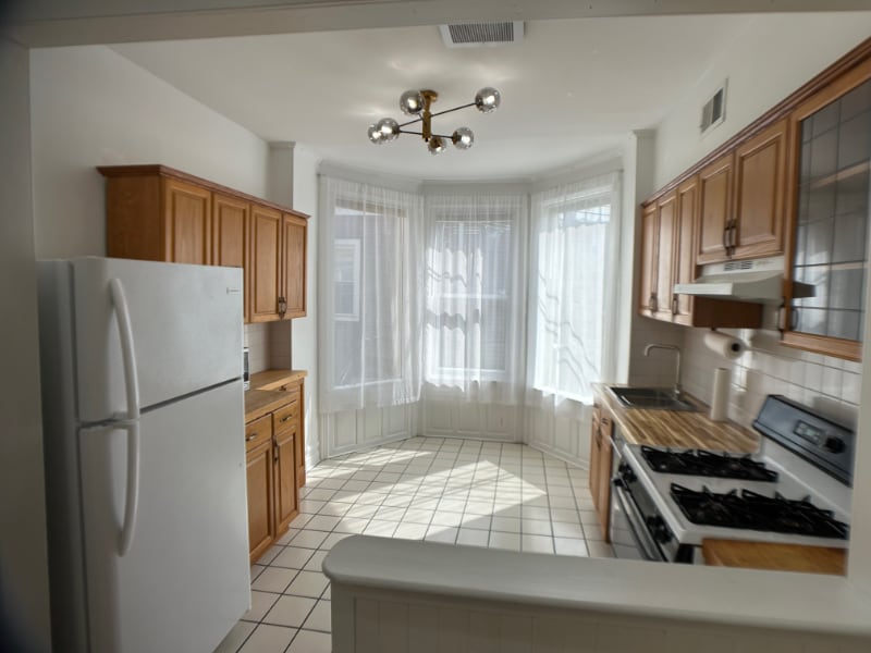 Building Photo - 855 N 23rd St