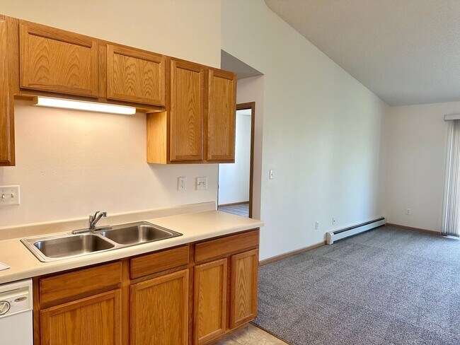 Building Photo - 4431 Calico Dr S